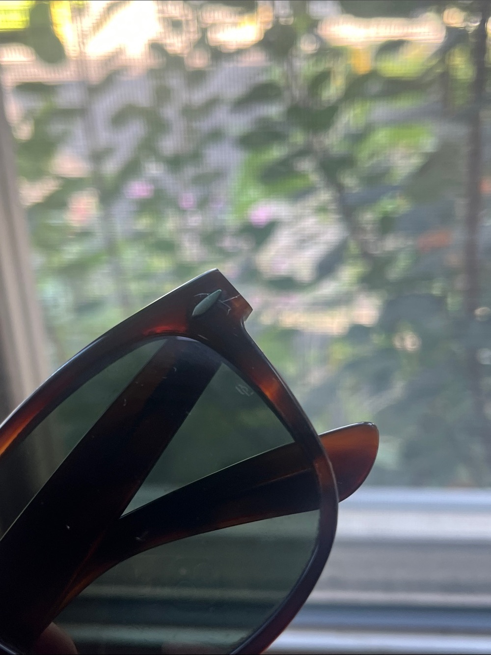 Vintage B&L Ray-Ban Wayfarer II Tortoise Sunglasses Made in USA 1980s - Picture 5 of 5